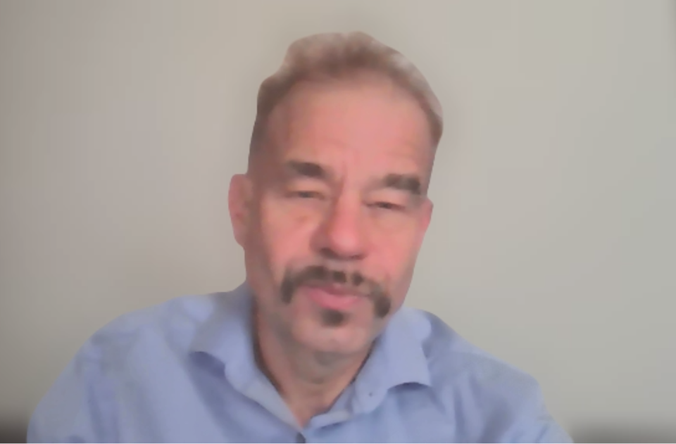 Dr. Dimitri Traenkner